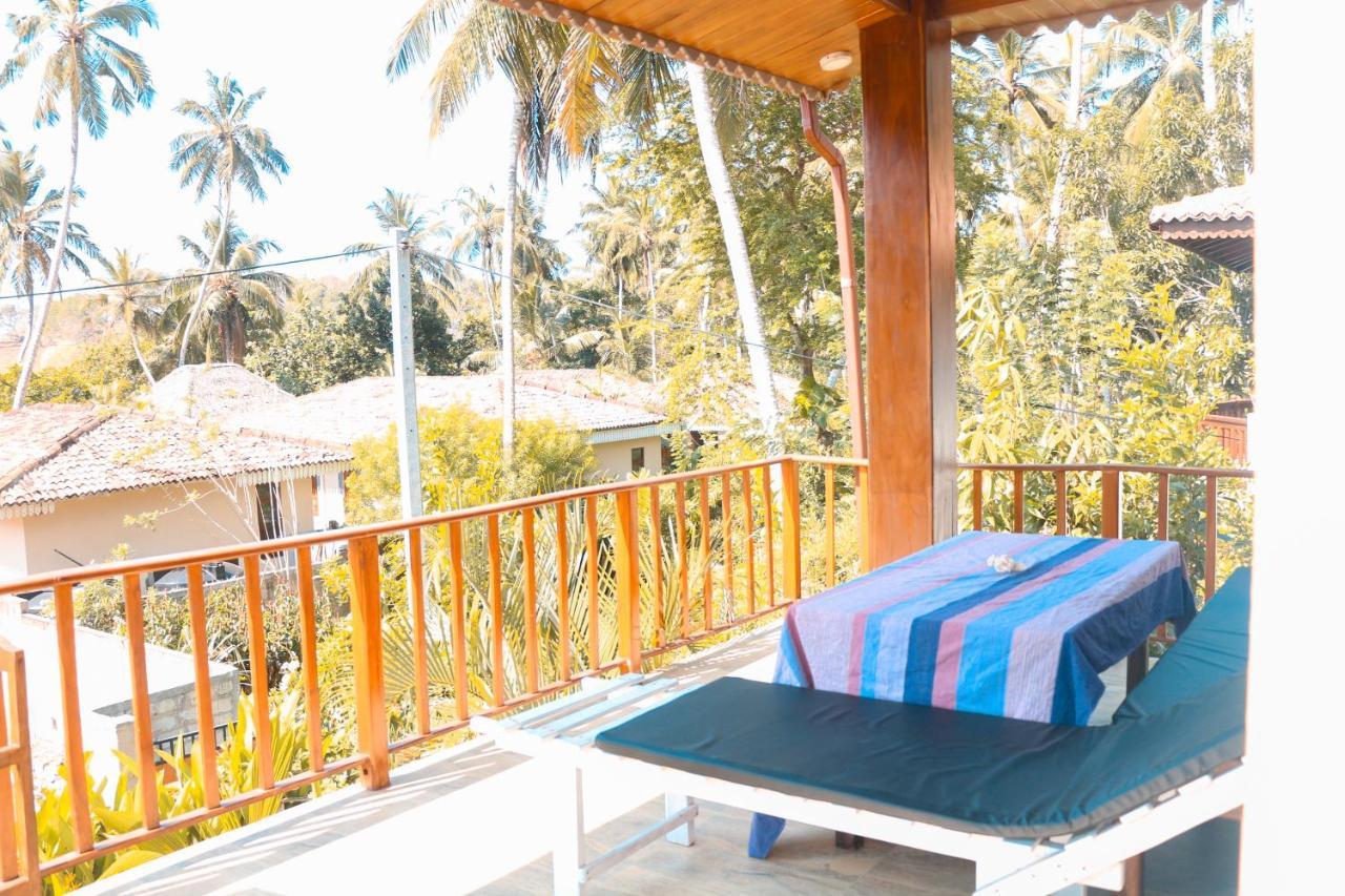 Anb Surf View Hotel Tangalle Exterior photo